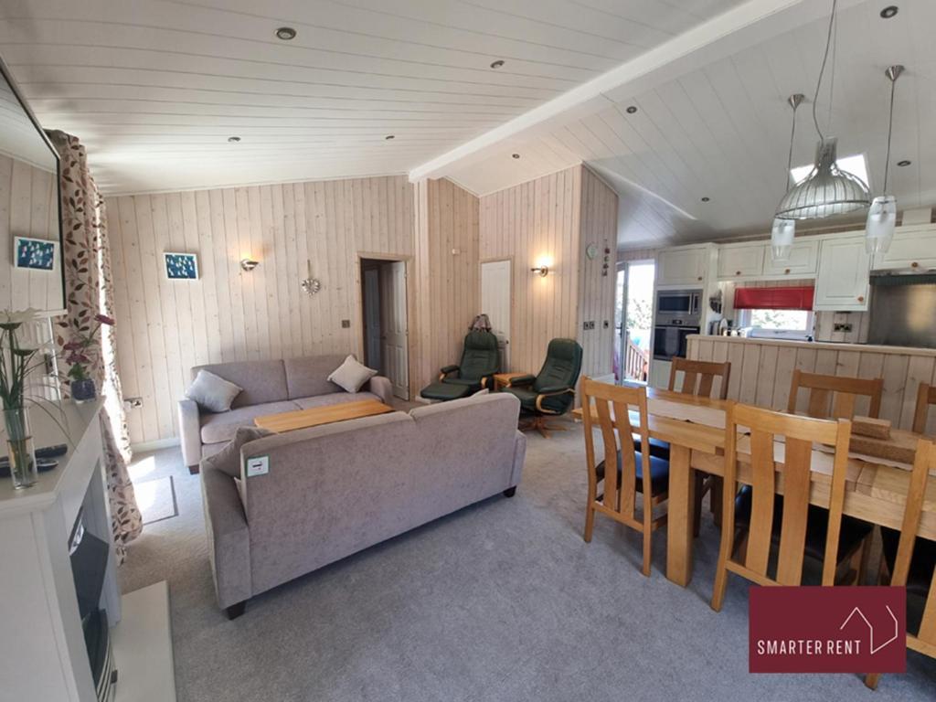 Milford On Sea - 4 Bedroom Lodge In Shorefield Country Park Exterior photo