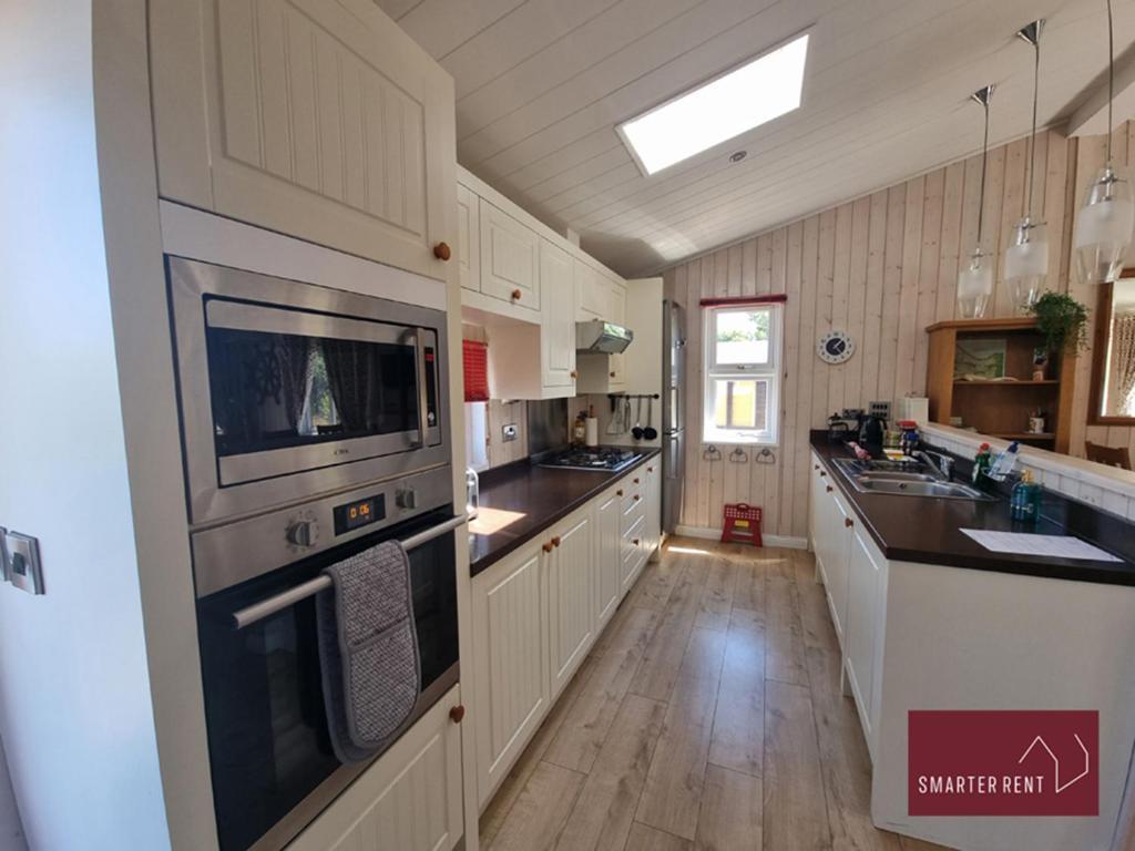 Milford On Sea - 4 Bedroom Lodge In Shorefield Country Park Exterior photo